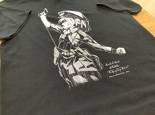 篠月しのぶ 幼女戦記 十一番目の女神展 Tシャツ エビテン 篠月しのぶ 幼女戦記 十一番目の女神展 Tシャツ エビテン